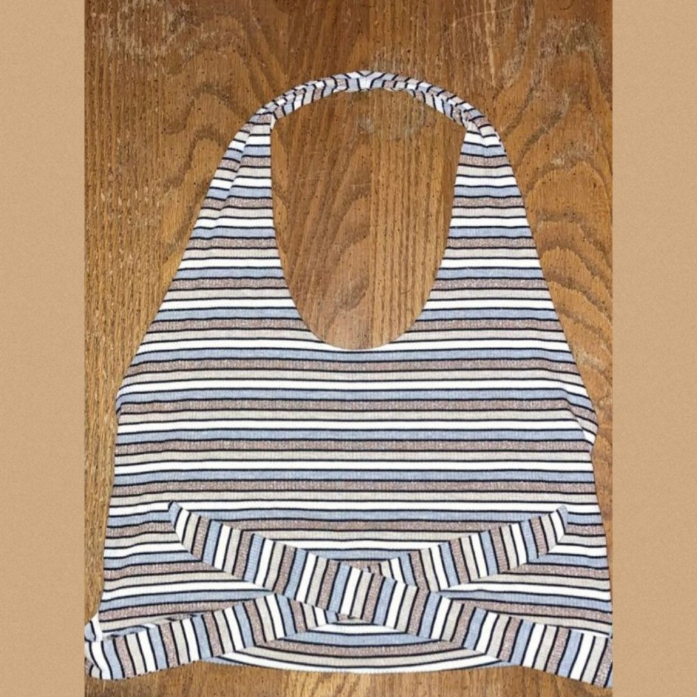 Attirance Striped Halter Crop Top